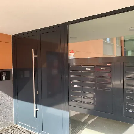 Air-conditioned, 2 With Terrace Apartmán *
